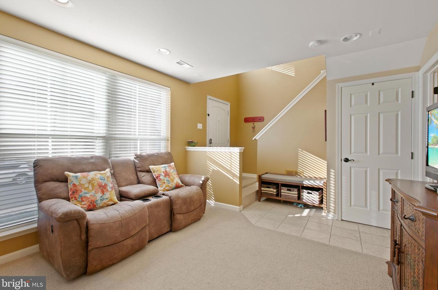 2052 Clipper Park Rd, Baltimore, MD 21211-1405