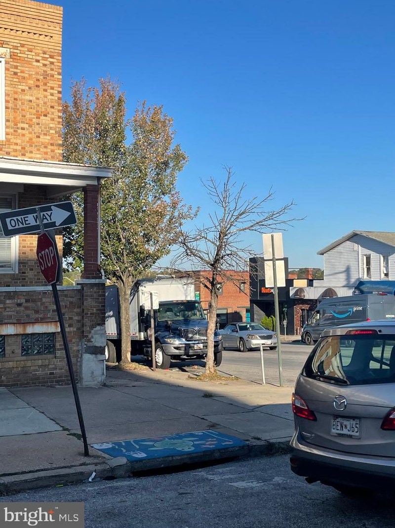 2890 Kentucky Ave, Baltimore MD  21213-1215 exterior