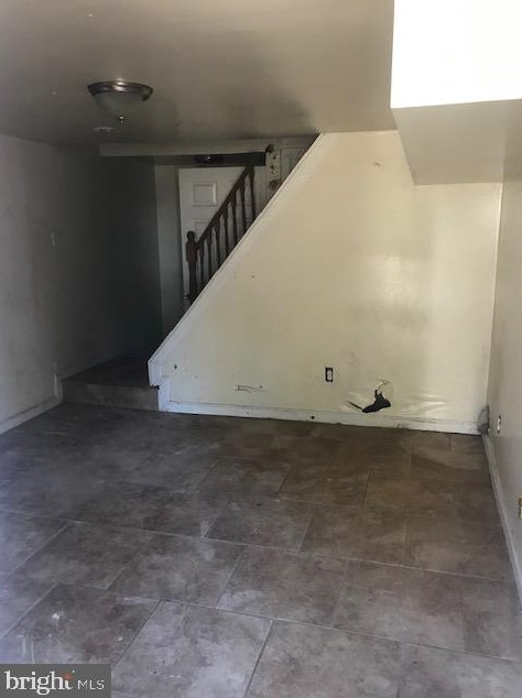 2633 Dulany St, Baltimore, MD 21223-2836