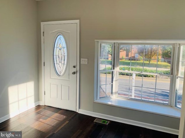 4908 Harford Rd, Baltimore, MD 21214-2936