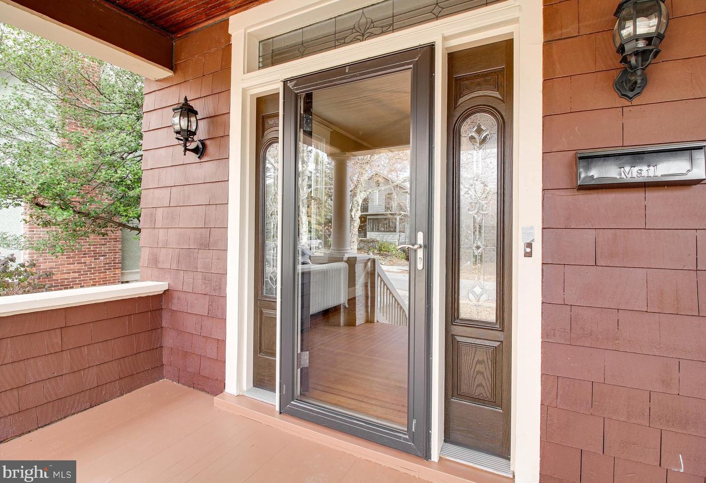 211 Mallow Hill Rd, Baltimore, MD 21229-3240