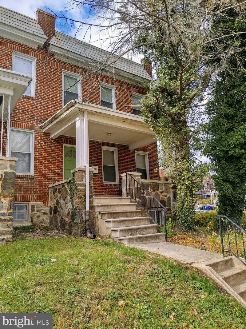 3926 Greenspring Ave, Baltimore MD  21211-1311 exterior