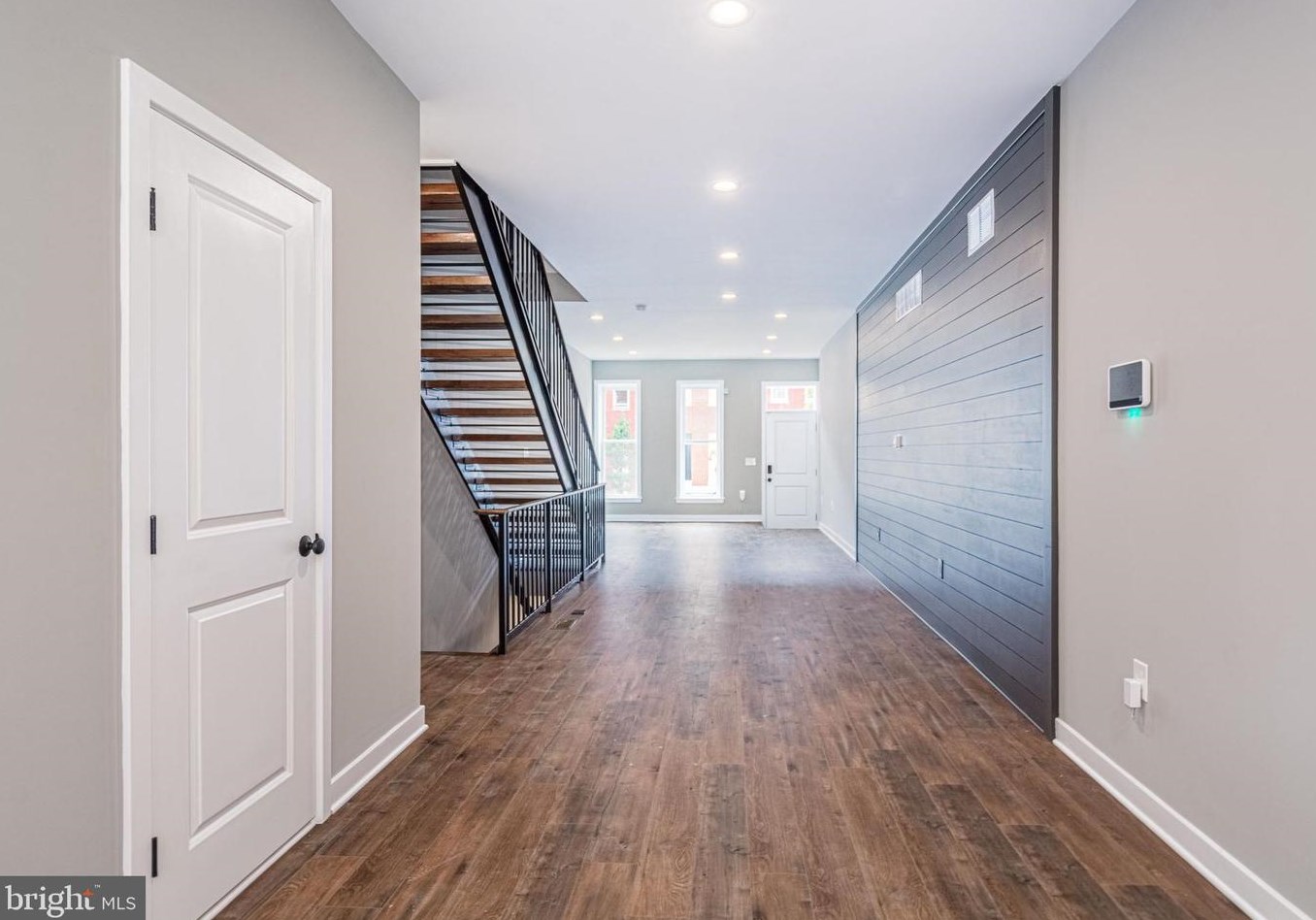 821 Harlem Ave, Baltimore MD  21201-1406 exterior