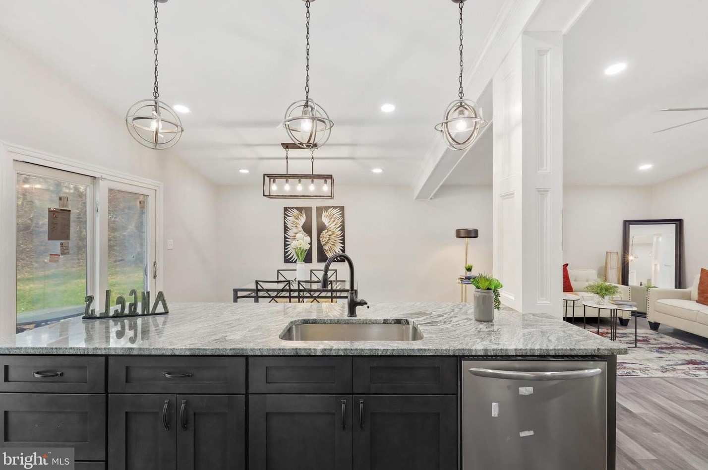 5803 Stuart Ave, Baltimore, MD 21215-4141