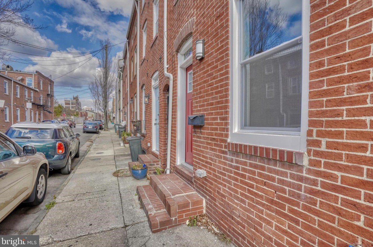 315 S Regester St, Baltimore, MD 21231