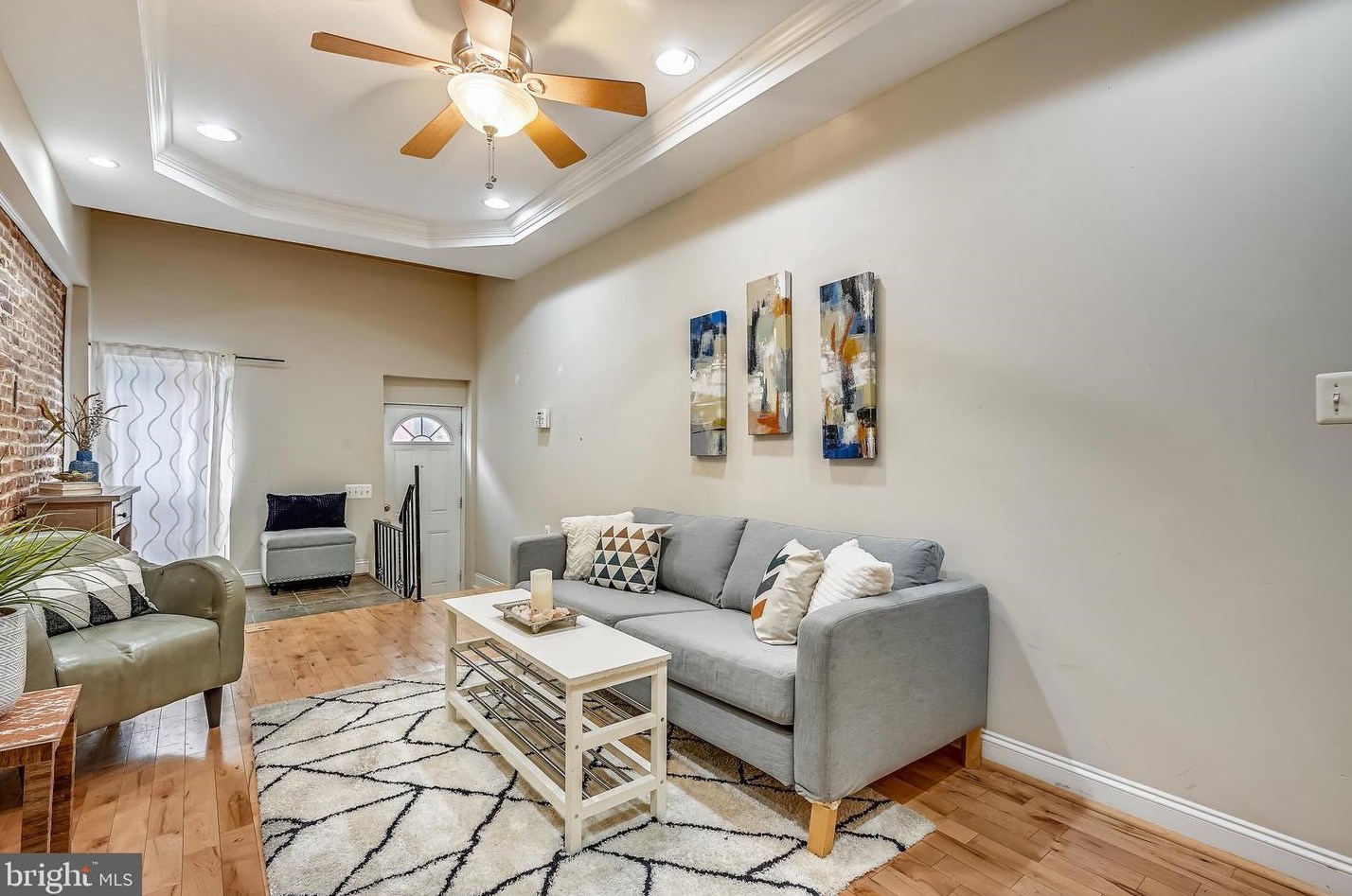 202 Barney St, Baltimore, MD 21230-4903