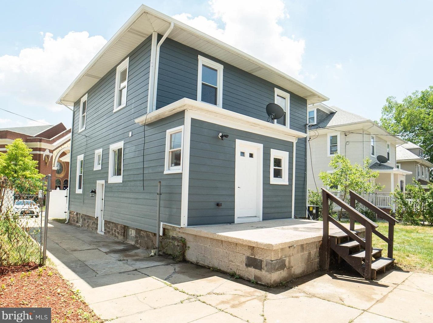 3404 Edgewood Rd, Baltimore MD  21215-7321 exterior