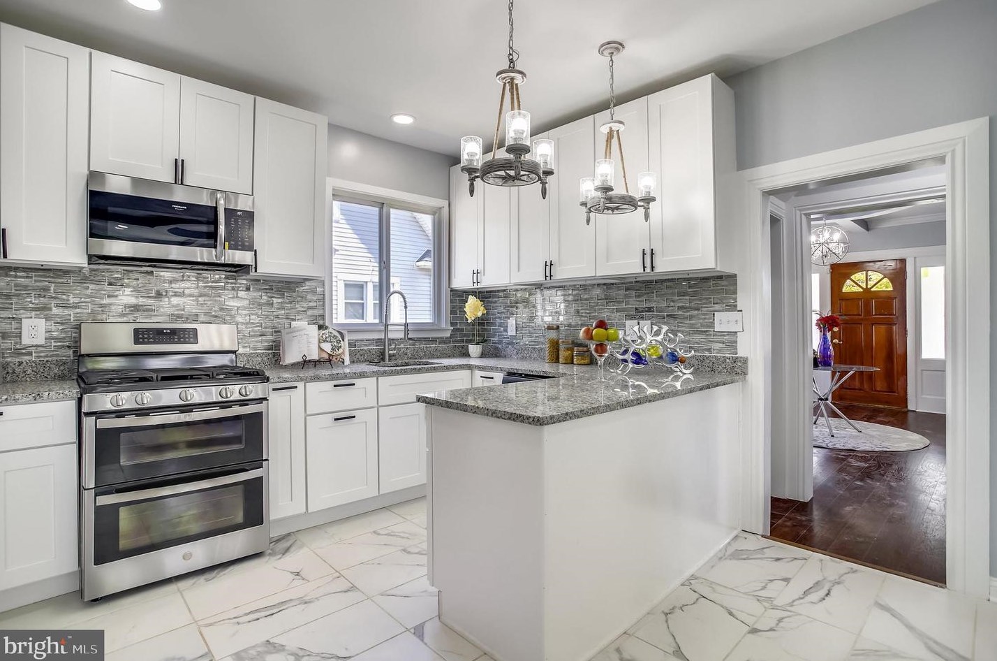 3404 Edgewood Rd, Baltimore MD  21215-7321 exterior