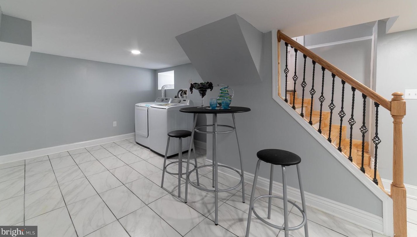 3404 Edgewood Rd, Baltimore MD  21215-7321 exterior