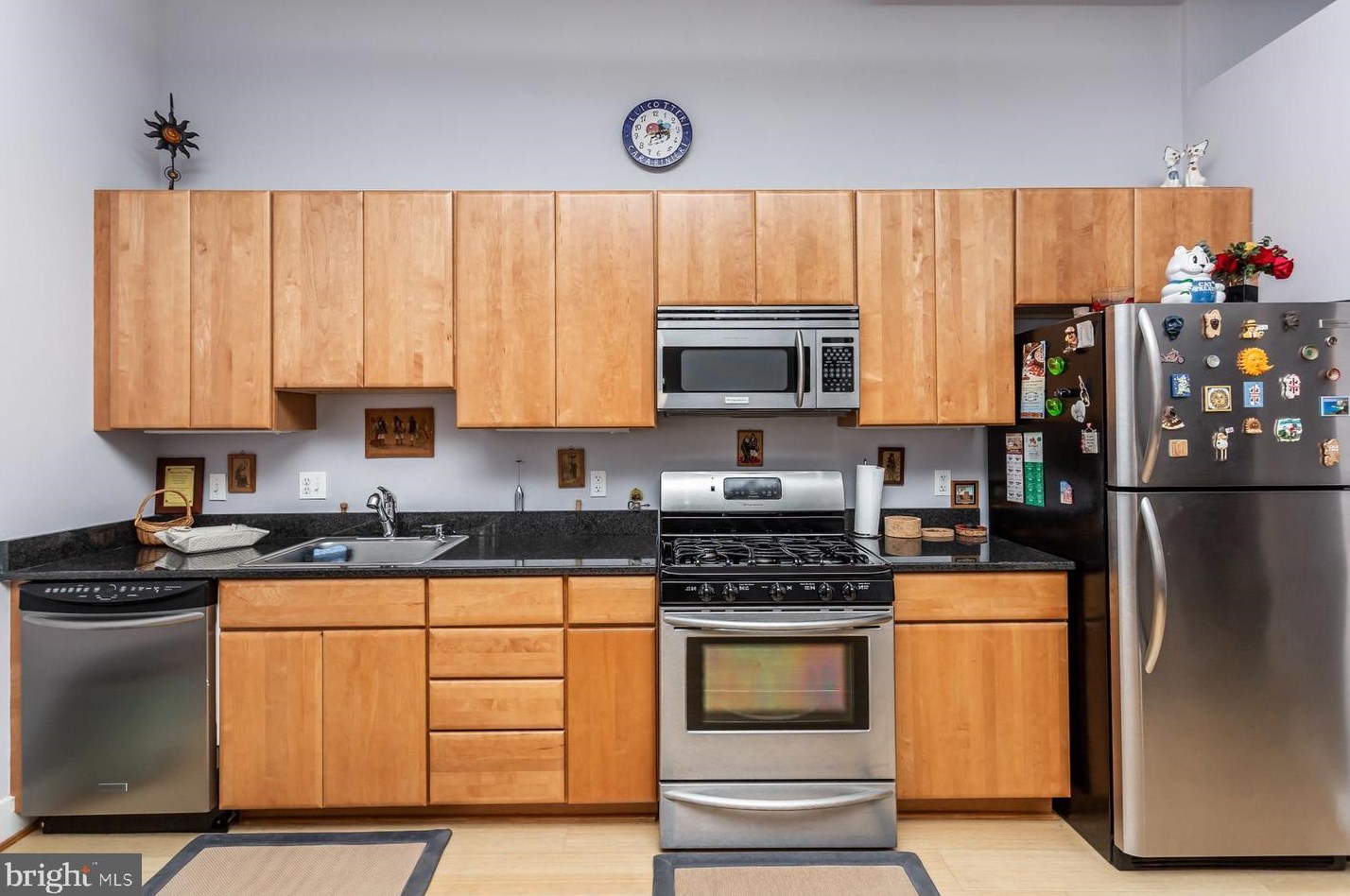 22 Howard St, Baltimore MD  21201-2542 exterior