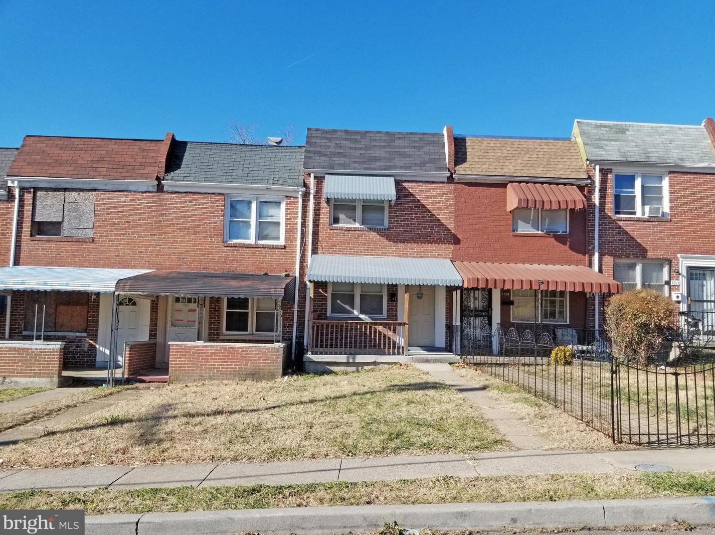 1004 Ellicott Dr, Baltimore MD  21216-4220 exterior