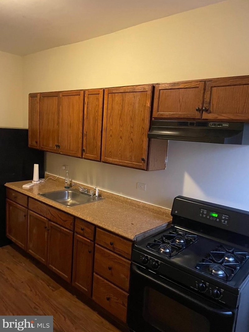 417 Rosecroft Ter, Baltimore MD  21229-4137 exterior