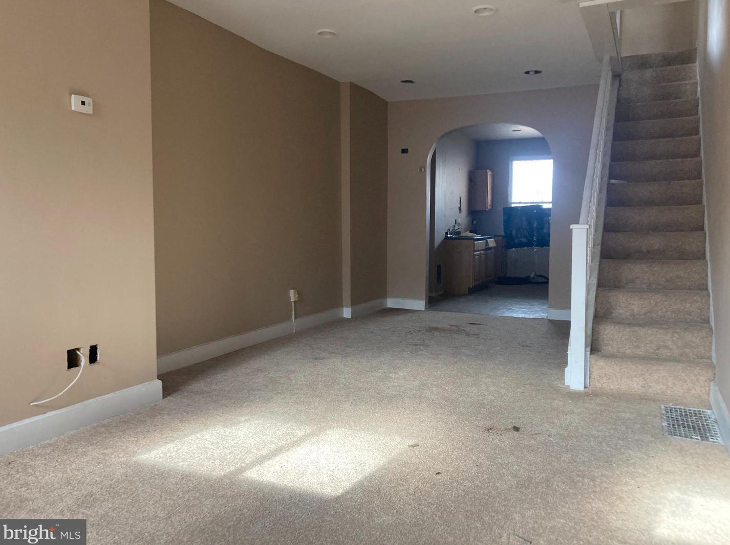 2910 Monument St, Baltimore, MD 21205-2722