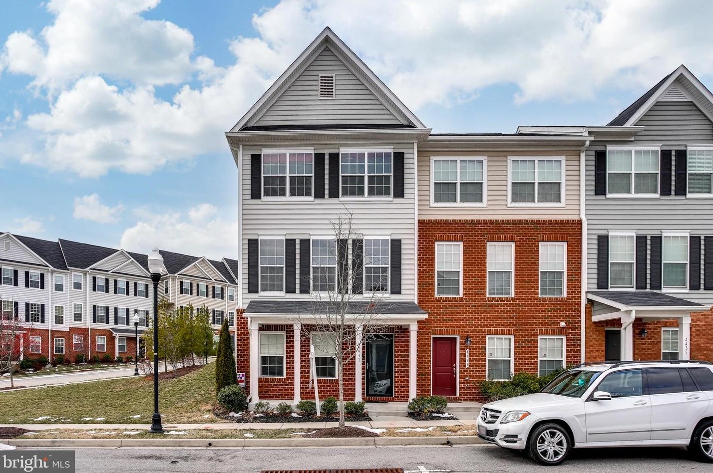 4431 Maple Wood Dr, Baltimore, MD 21229-4257