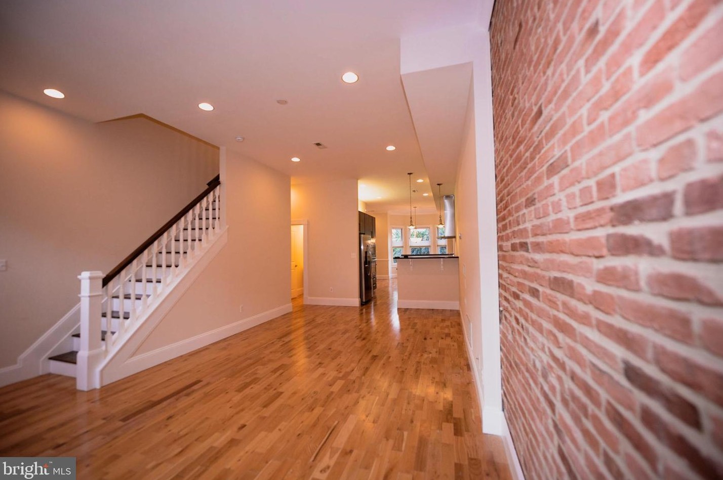 1711 Guilford Ave, Baltimore MD  21202-2805 exterior