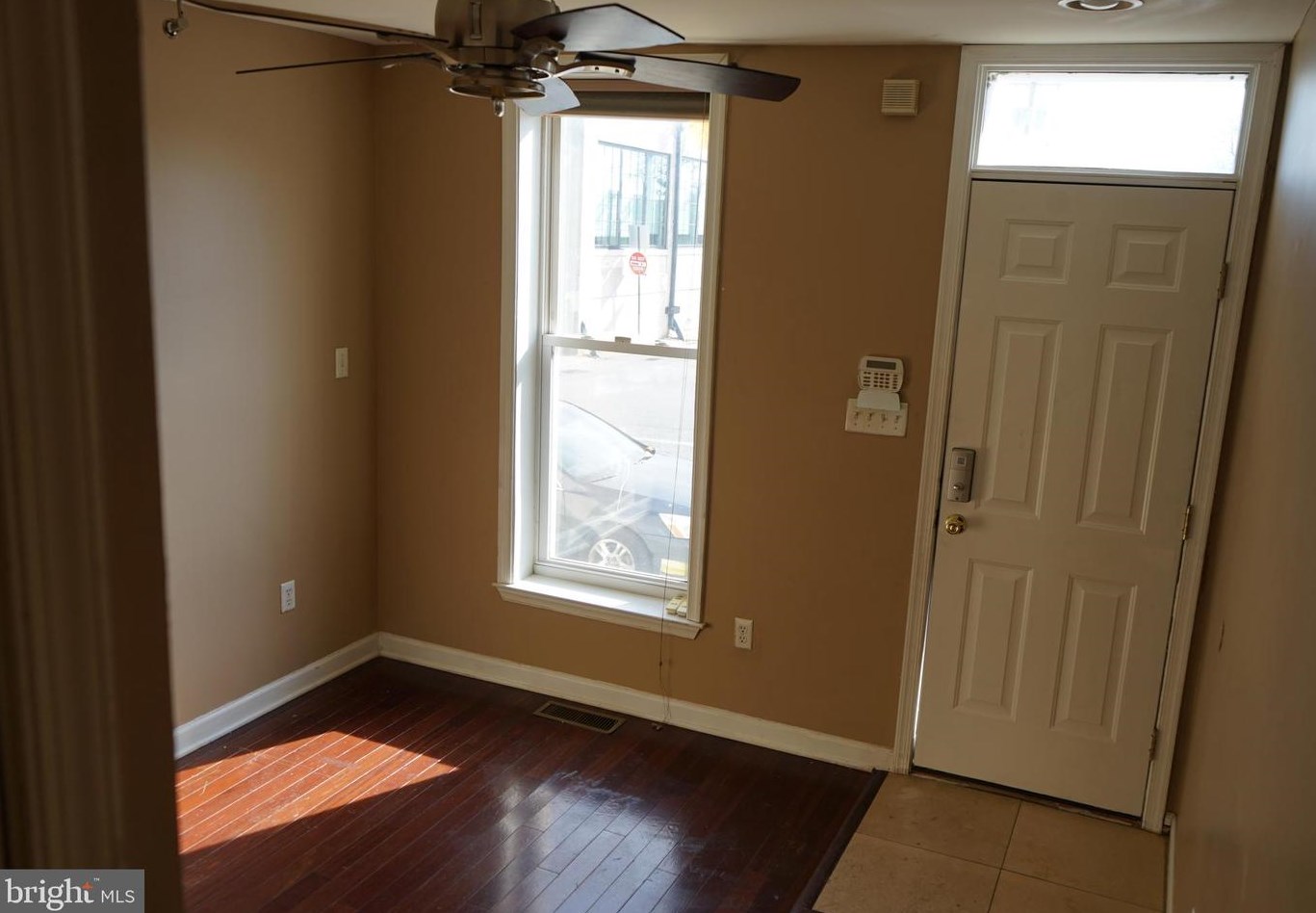 324 29th St, Baltimore, MD 21211-2912