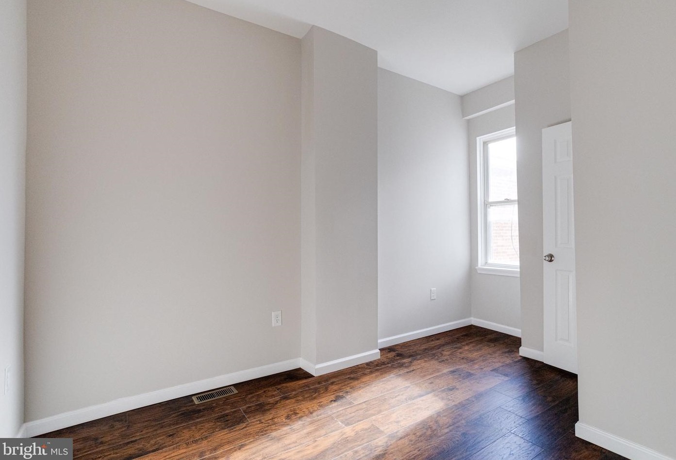 1916 Druid Hill Ave, Baltimore MD  21217-3502 exterior