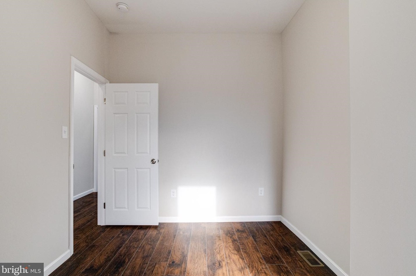 1916 Druid Hill Ave, Baltimore MD  21217-3502 exterior