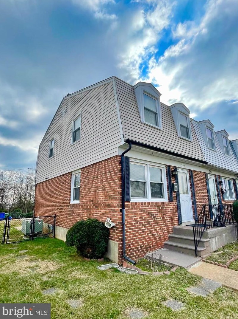 2949 Mallview Rd, Baltimore, MD 21230-3317