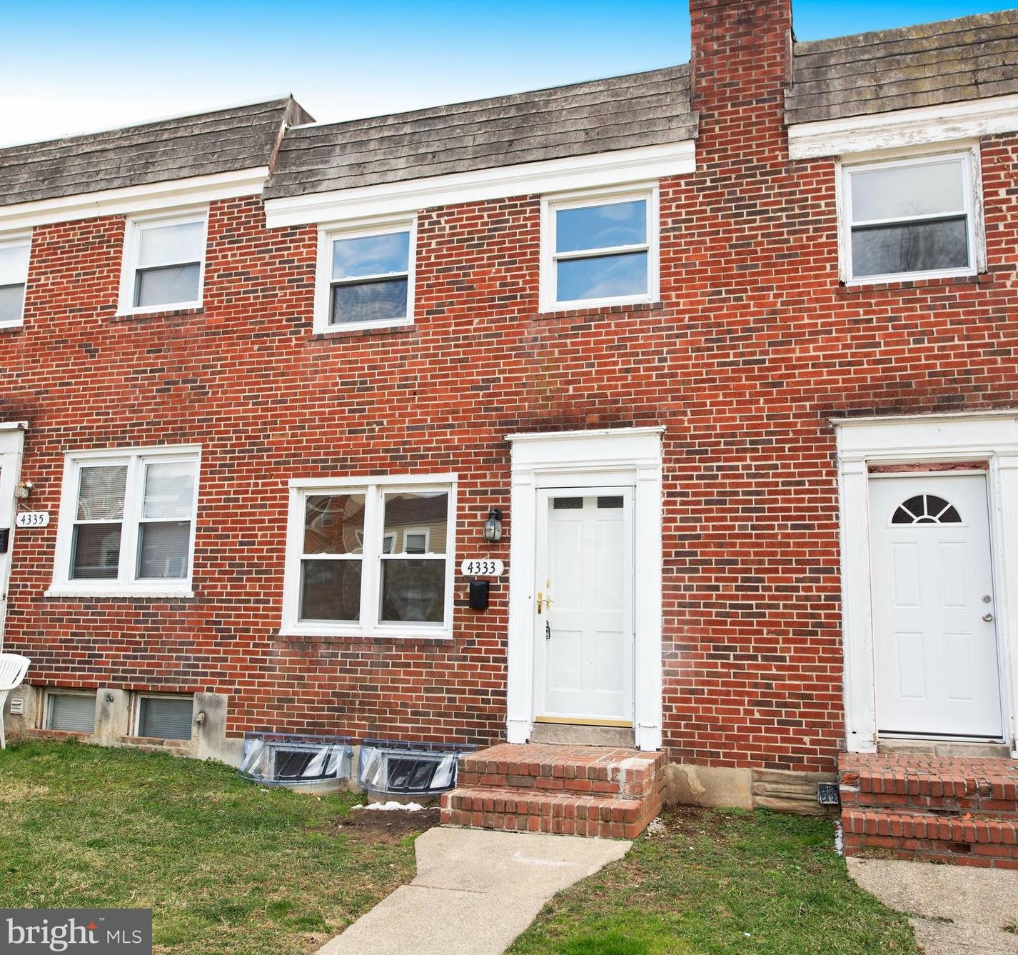 4333 Roberton Ave, Baltimore, MD 21206-6868