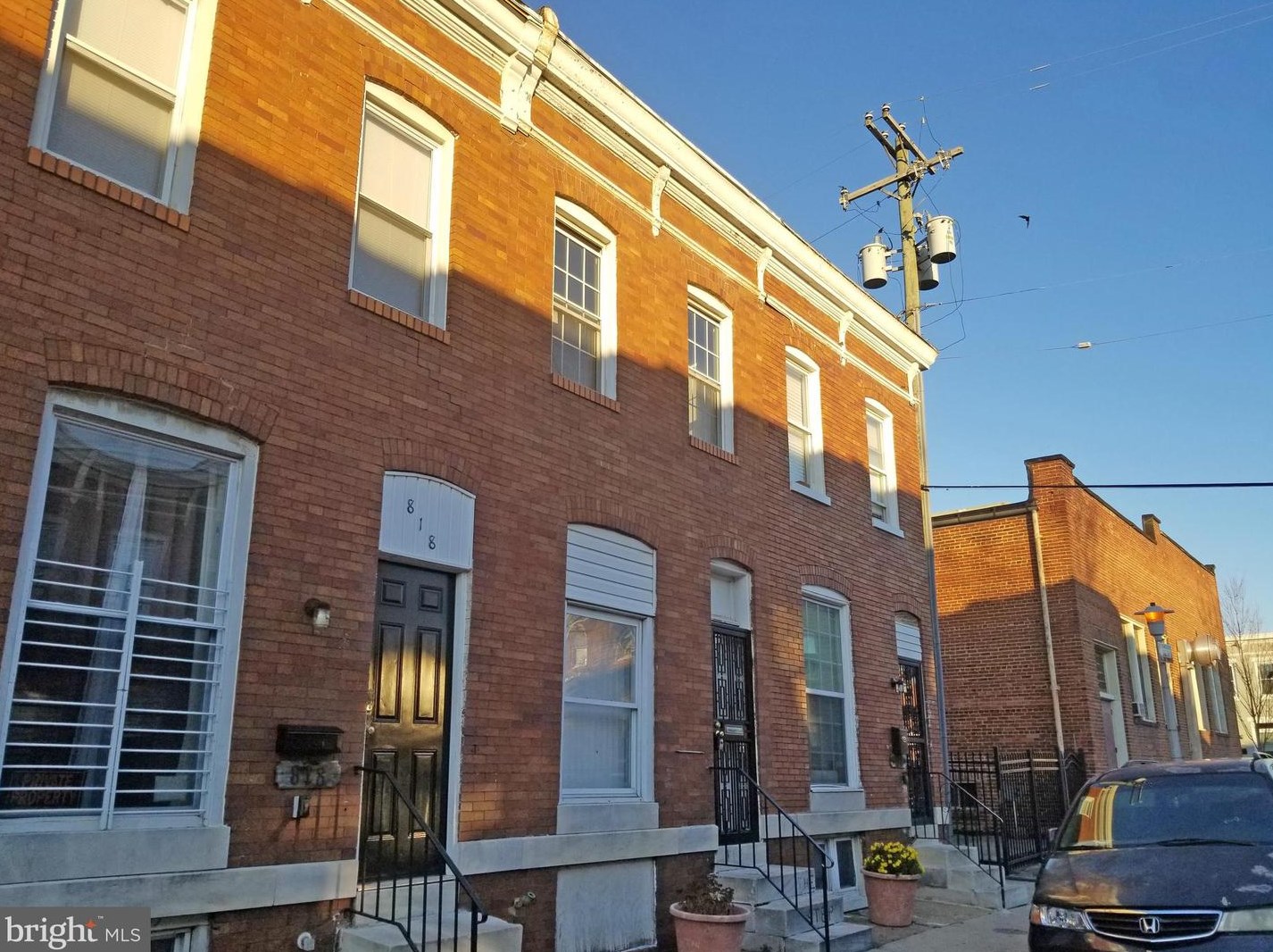 820 Glover St, Baltimore, MD 21205-1610