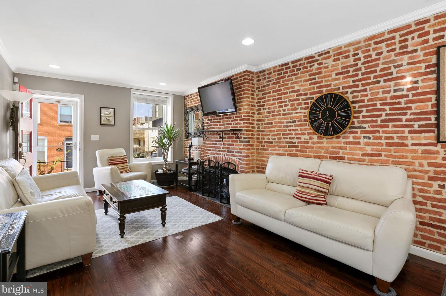 811 Curley St, Baltimore MD  21205-1713 exterior