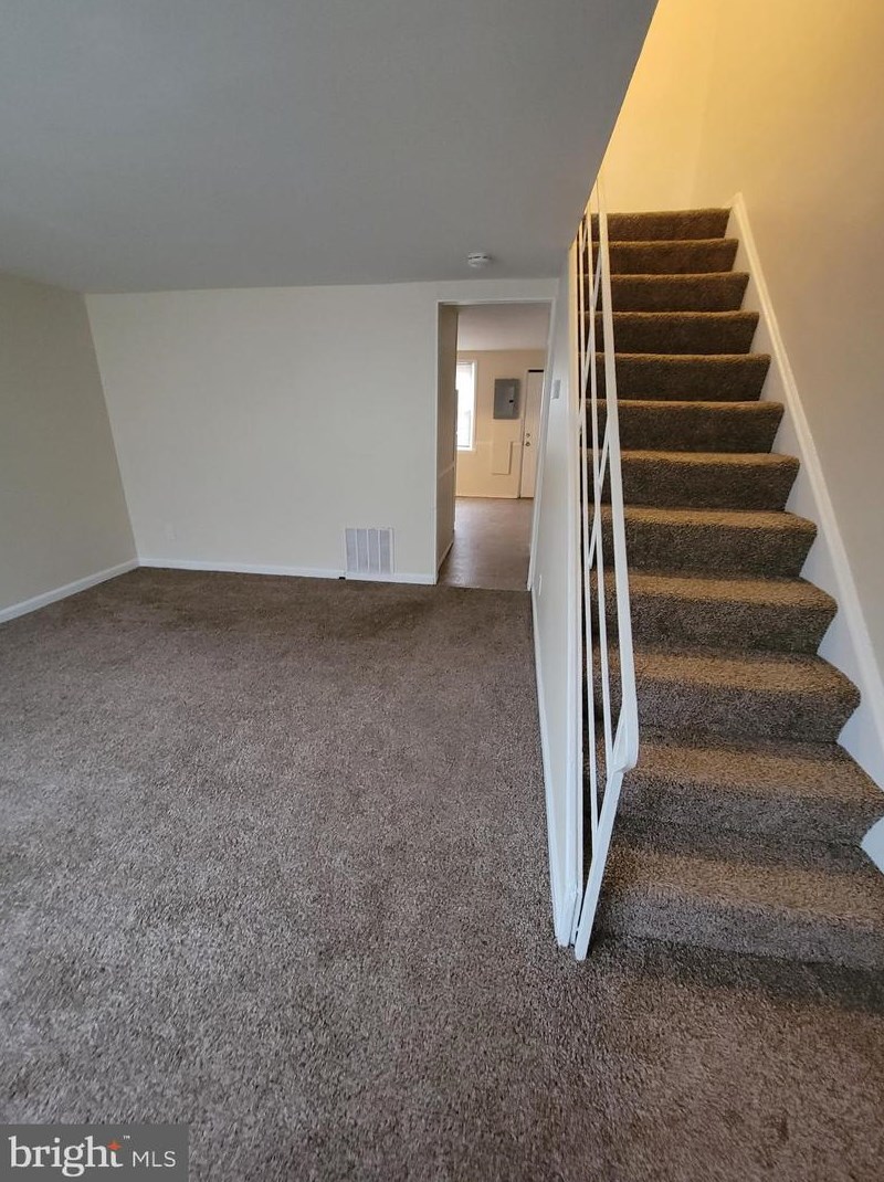 2720 Northshire Dr, Baltimore MD  21230-3312 exterior