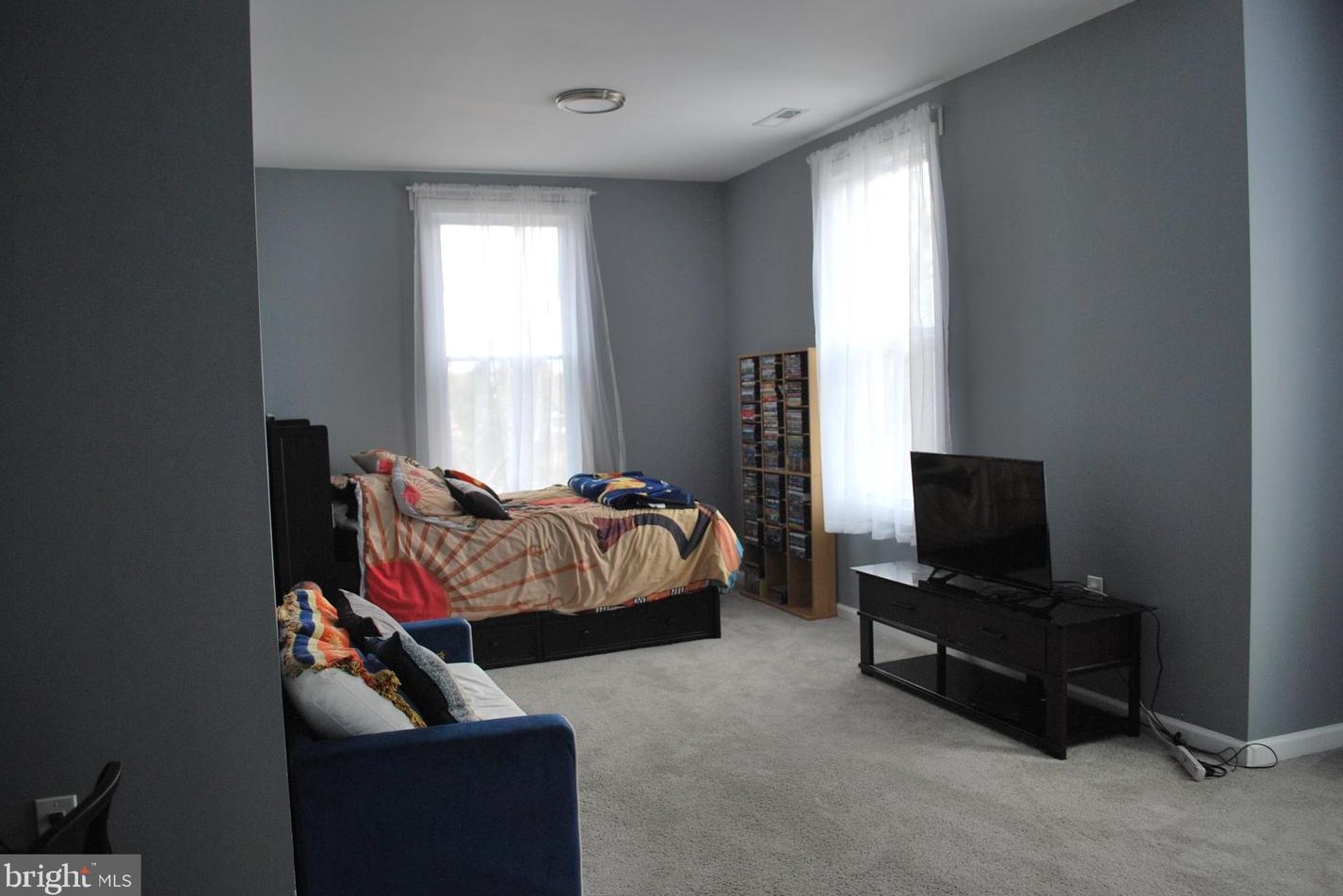 2116 Pelham Ave, Baltimore MD  21218-3133 exterior