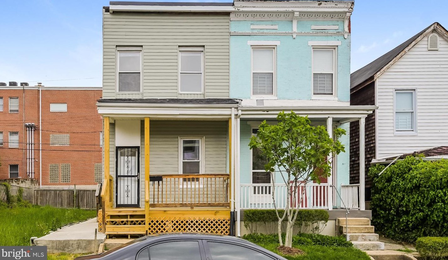 950 Homestead St, Baltimore MD  21218-3607 exterior