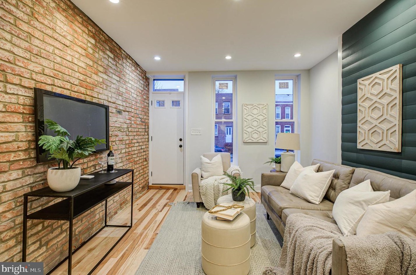 1156 Nanticoke St, Baltimore MD  21230-1919 exterior