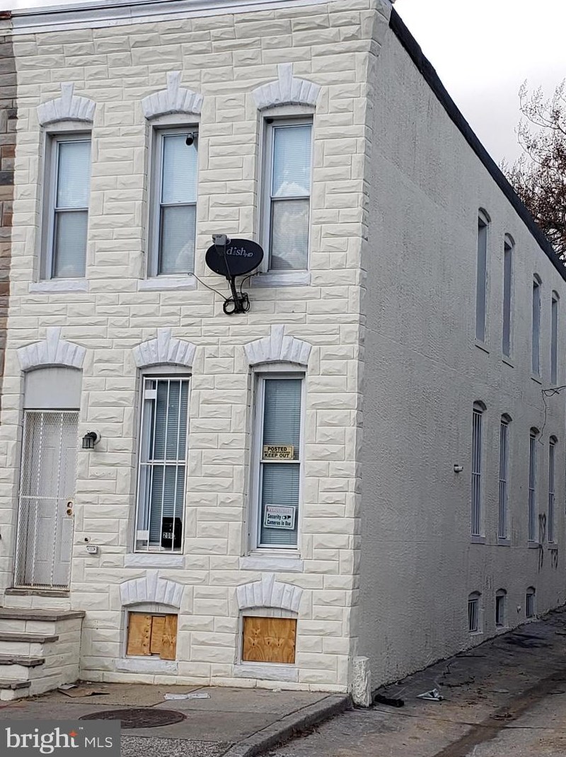 2000 Mchenry St, Baltimore MD  21223-2912 exterior