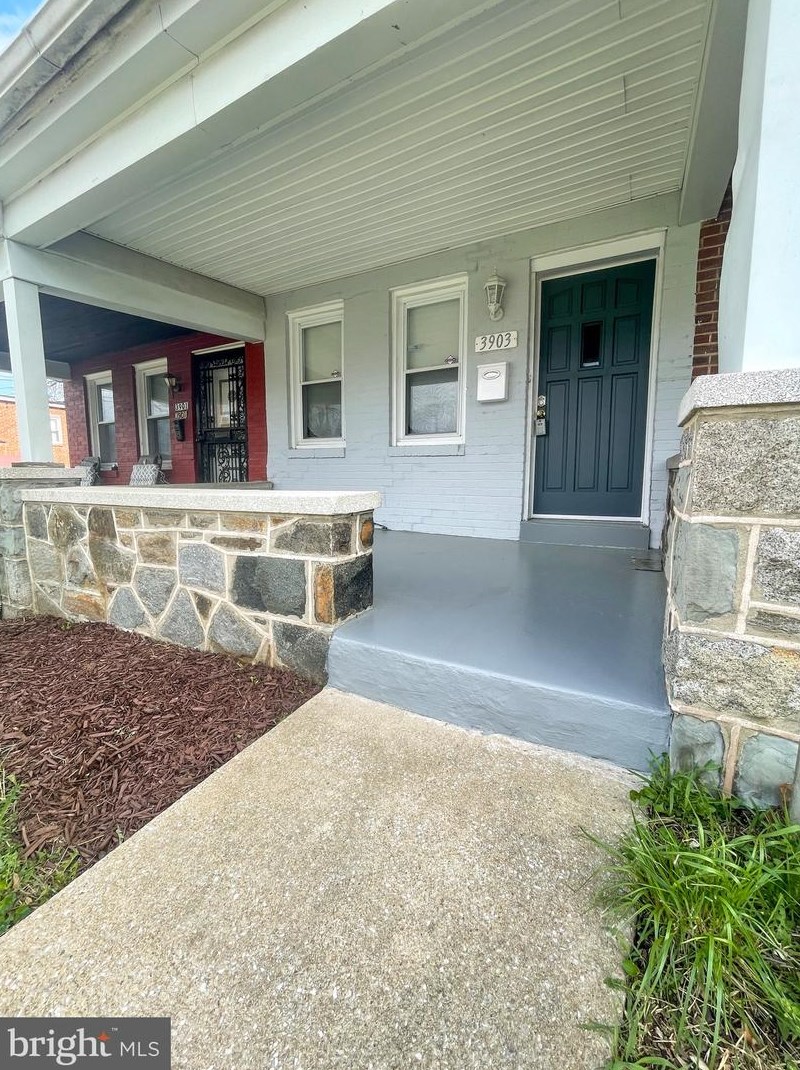 3903 Cranston Ave, Baltimore, MD 21229-1906