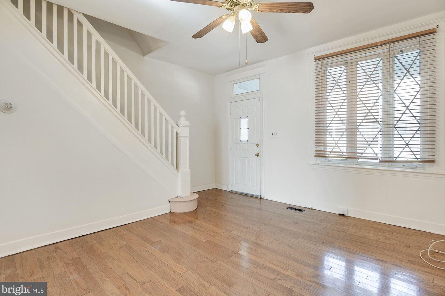 2525 Robb St, Baltimore MD  21218-4830 exterior