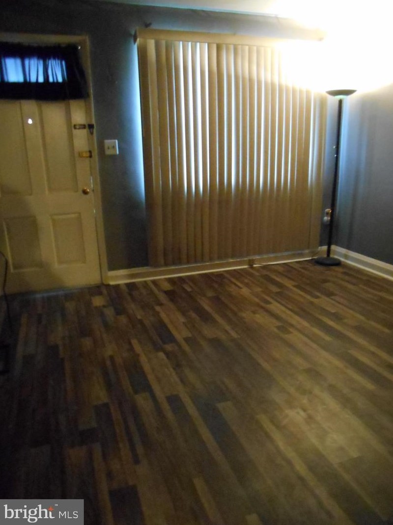 2917 Georgetown Rd, Baltimore, MD 21230-1101