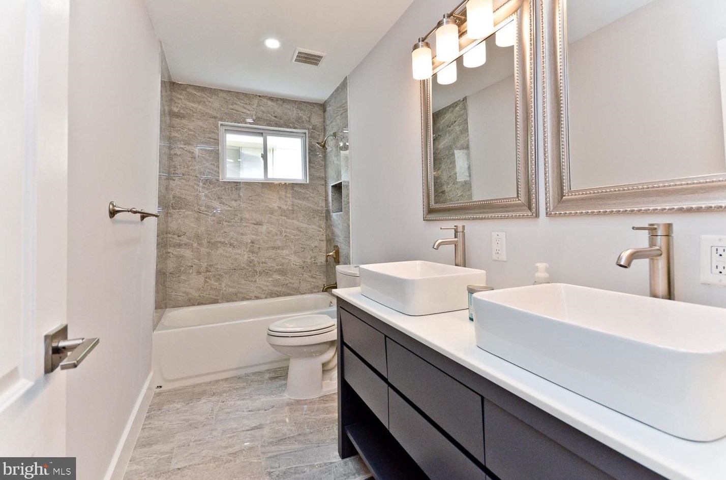 829 Chauncey Ave, Baltimore MD  21217-4652 exterior