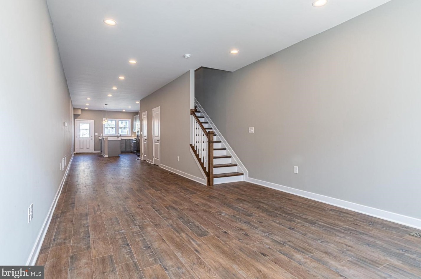 837 Harlem Ave, Baltimore, MD 21201-1406
