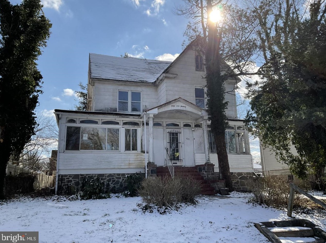 4113 Belvieu Ave, Baltimore, MD 21215-4949