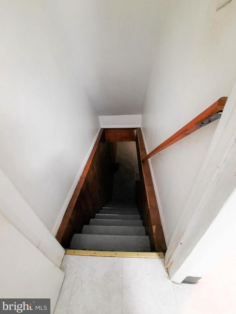 2613 Lauretta Ave, Baltimore MD  21223-1026 exterior