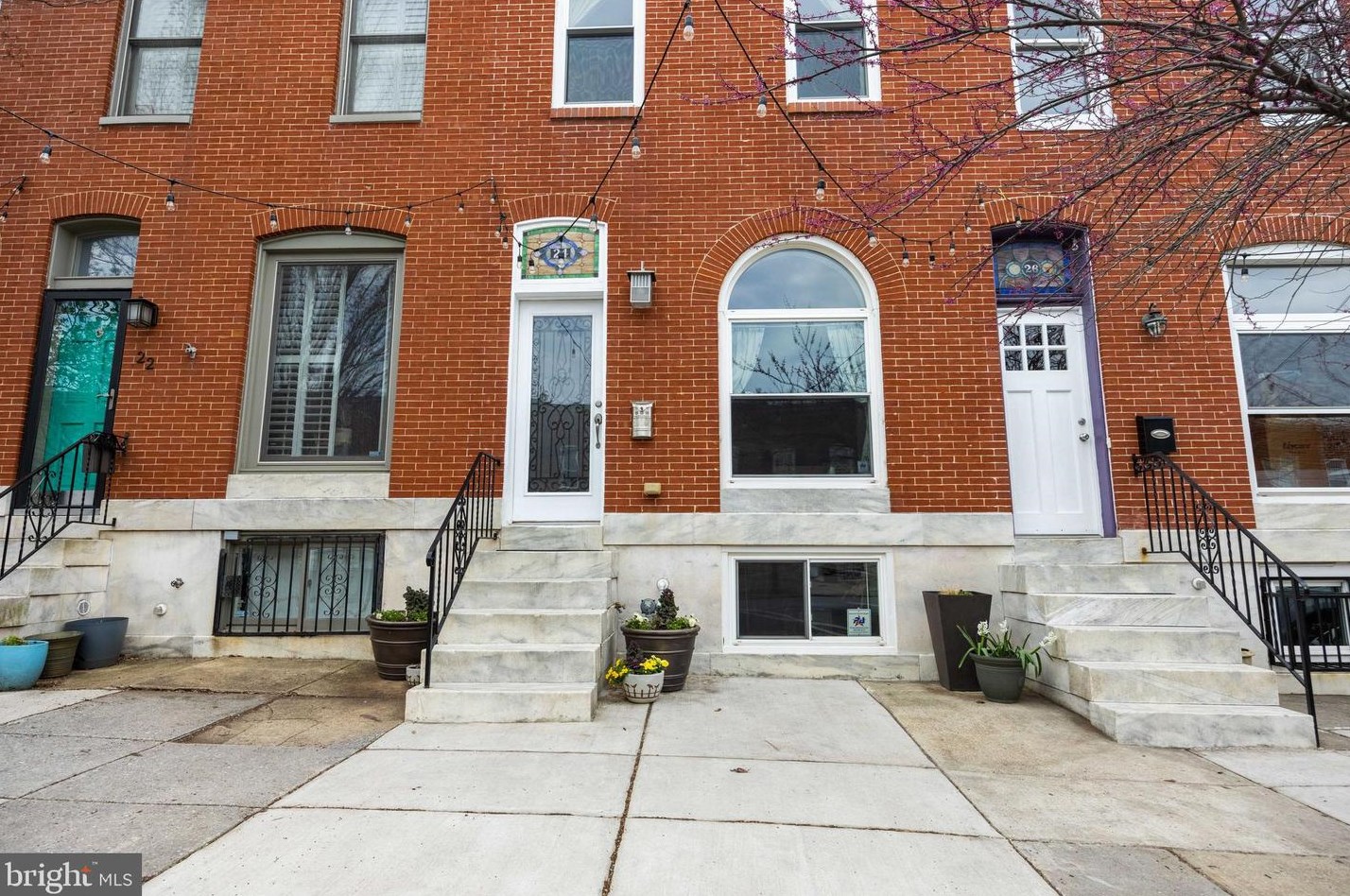 24 Milton Ave, Baltimore, MD 21224-1046