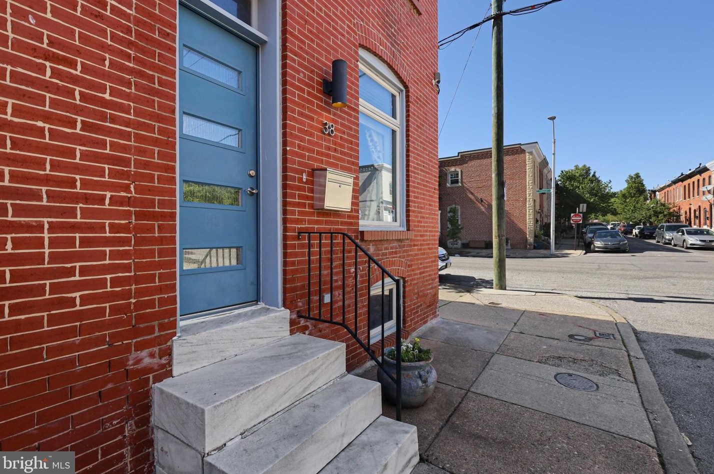 38 Decker Ave, Baltimore, MD 21224-1353