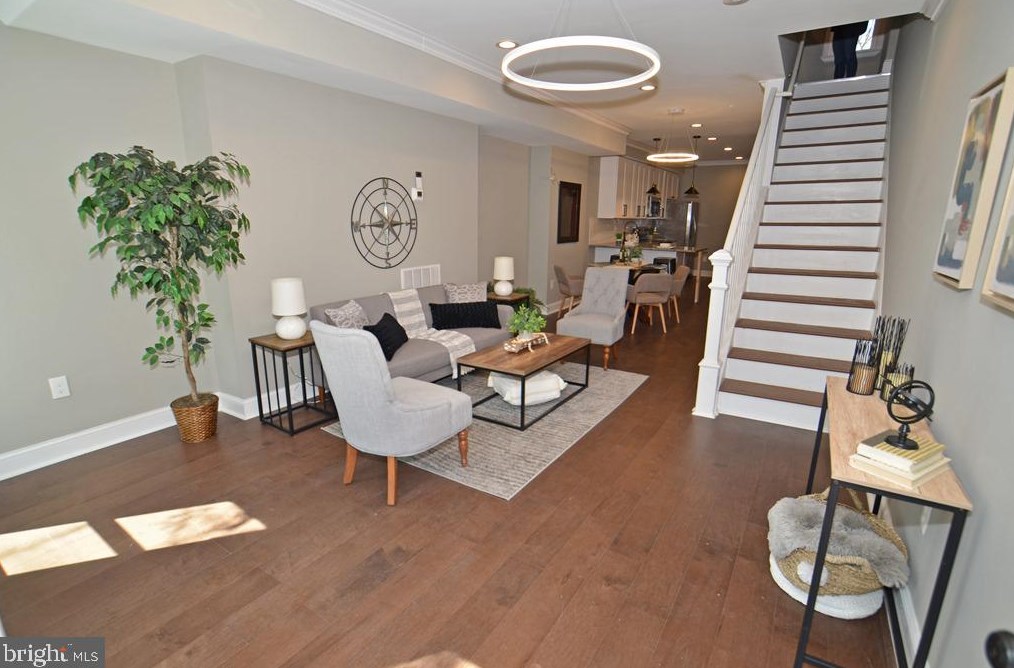 122 Calhoun St, Baltimore, MD 21223-3119