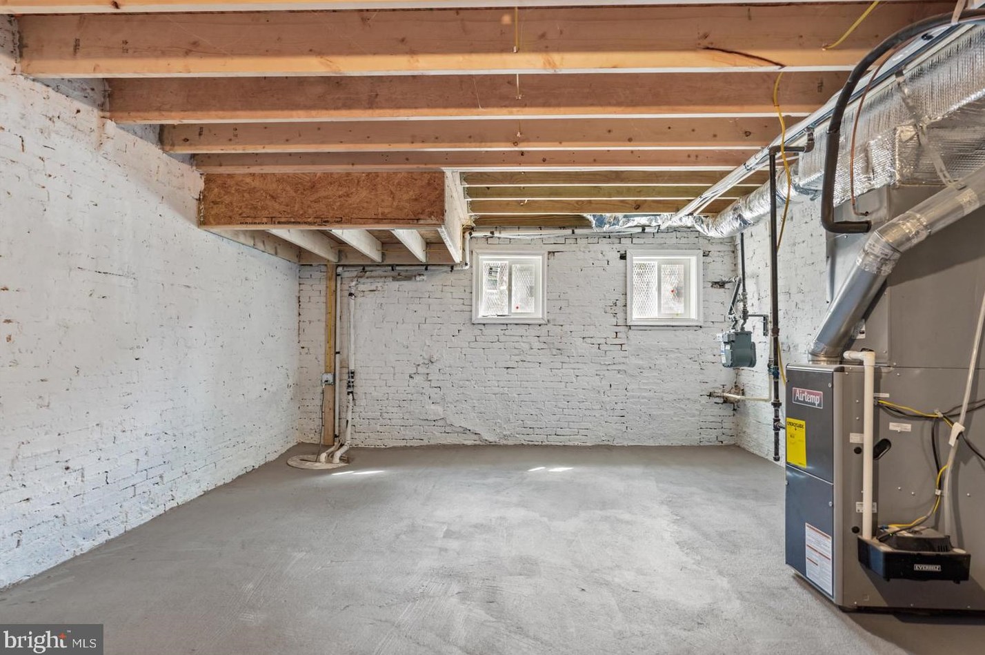 1020 Fulton Ave, Baltimore MD  21217-1443 exterior
