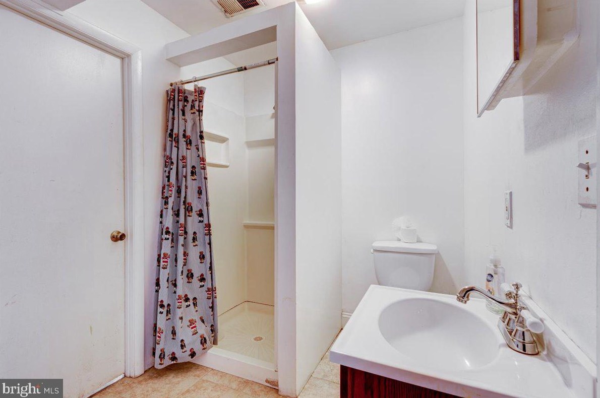 1156 Scott St, Baltimore MD  21230-2529 exterior