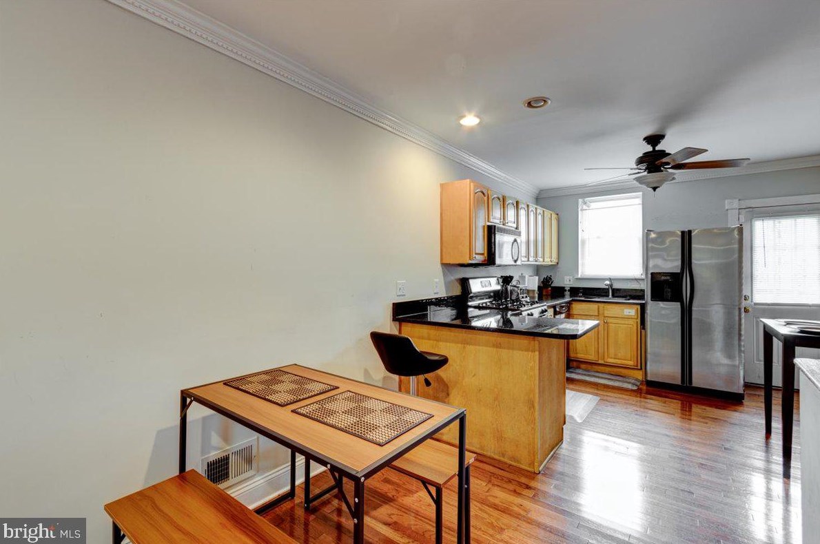 1156 Scott St, Baltimore MD  21230-2529 exterior