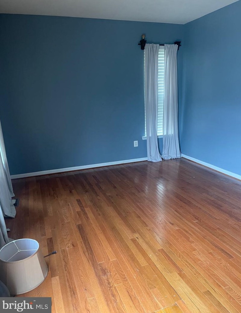 5416 Sinclair Greens Dr, Baltimore, MD 21206-3566