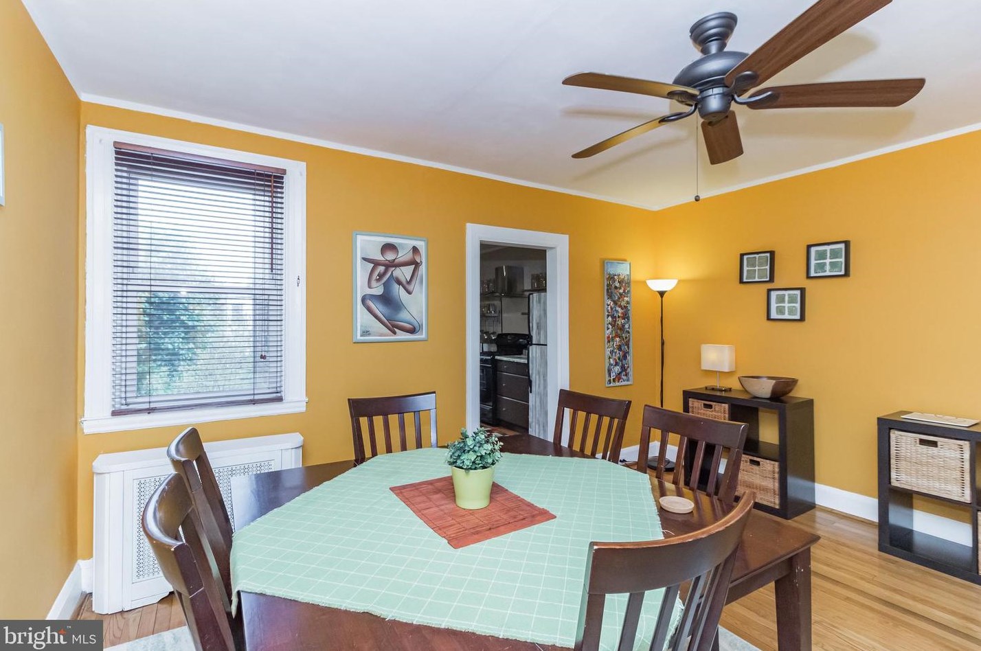 819 33 St, Baltimore MD 21211-2709 exterior