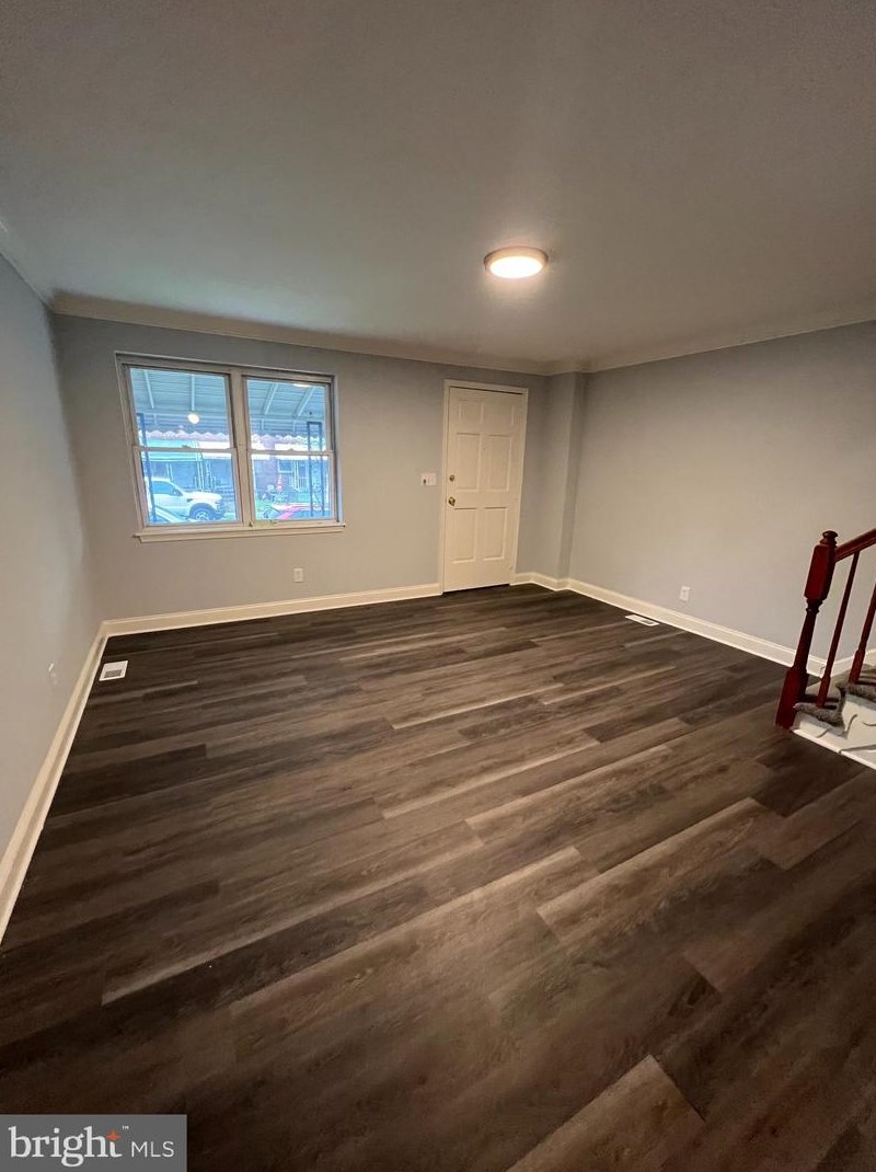 6419 Hartwait St, Baltimore, MD 21224-6230