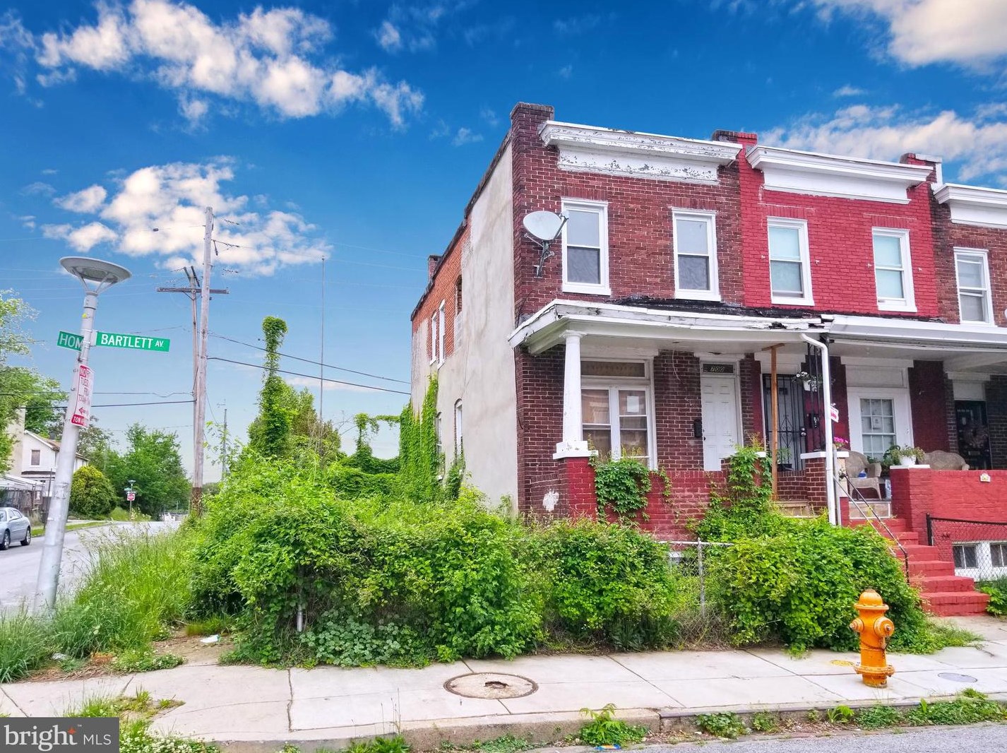 700 Bartlett Ave, Baltimore, MD 21218-5414