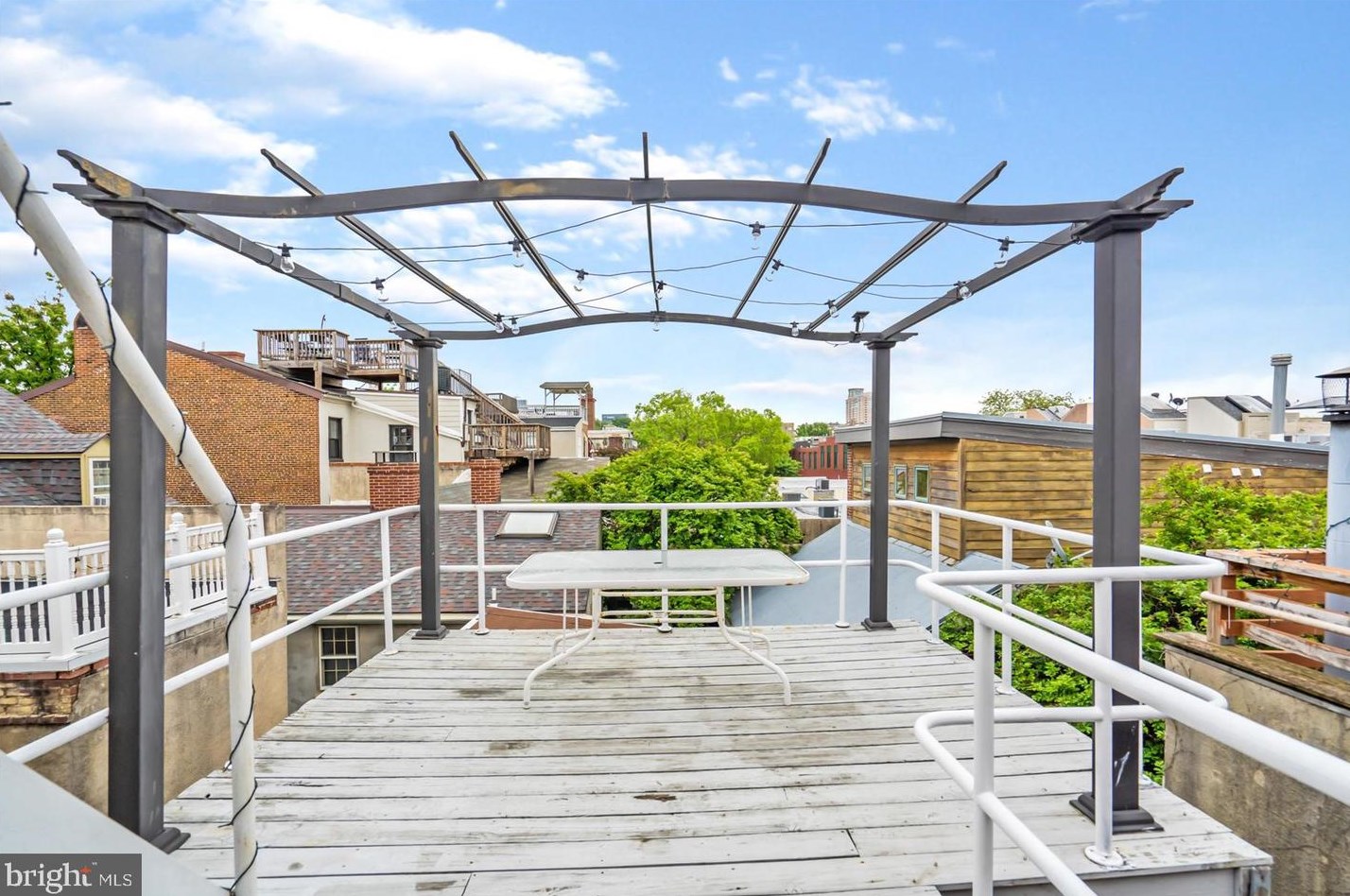 805 Charles St, Baltimore MD  21230-3904 exterior