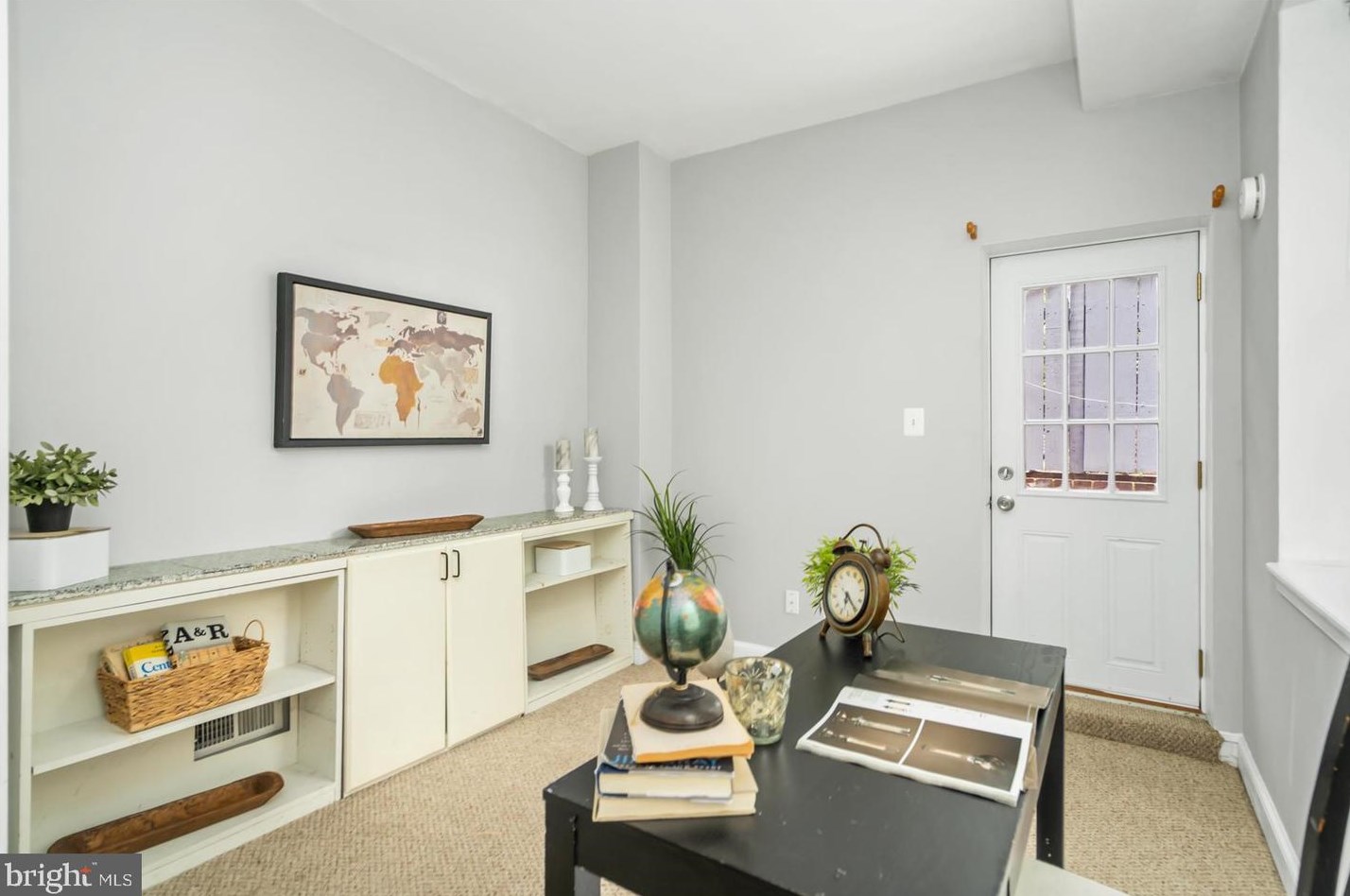 805 Charles St, Baltimore MD  21230-3904 exterior